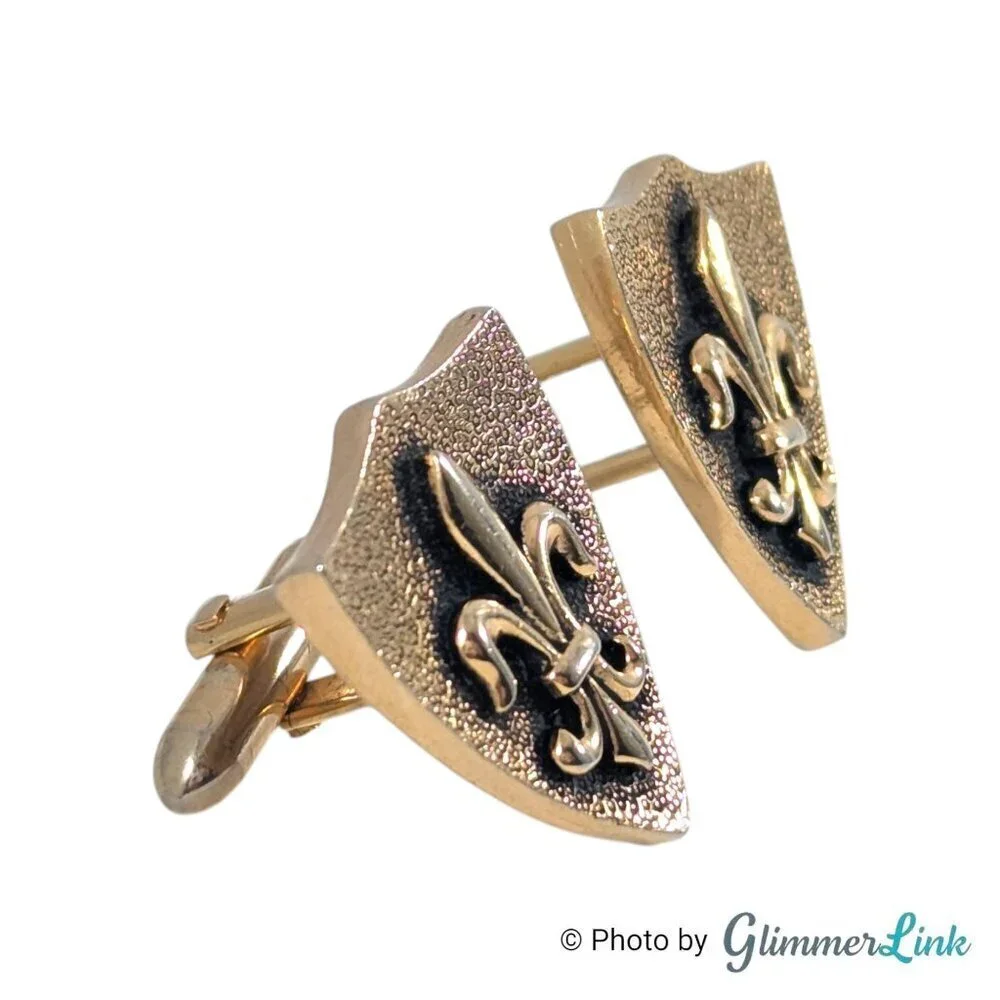 Vintage Heraldic Crest Shape Fleur de Lis Renaissance Themed Gold Tone Cufflinks